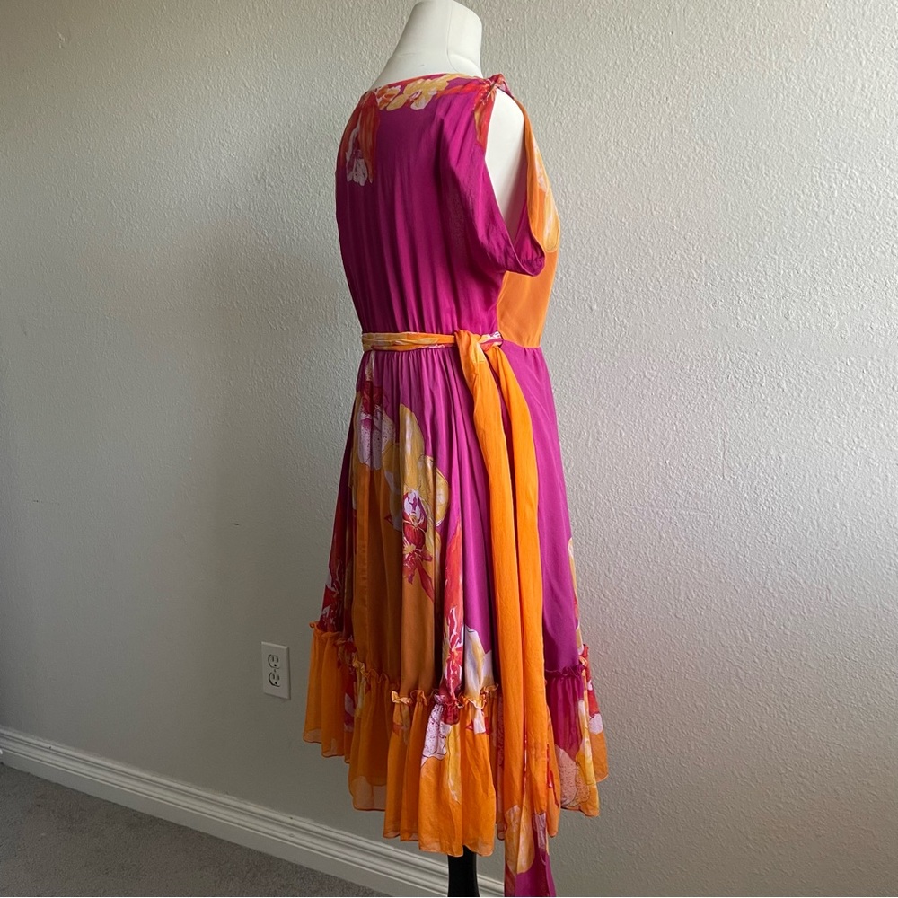 Diane Von Furstenburg Rewa Short Floral Silk Wrap dress - Picture 5 of 10